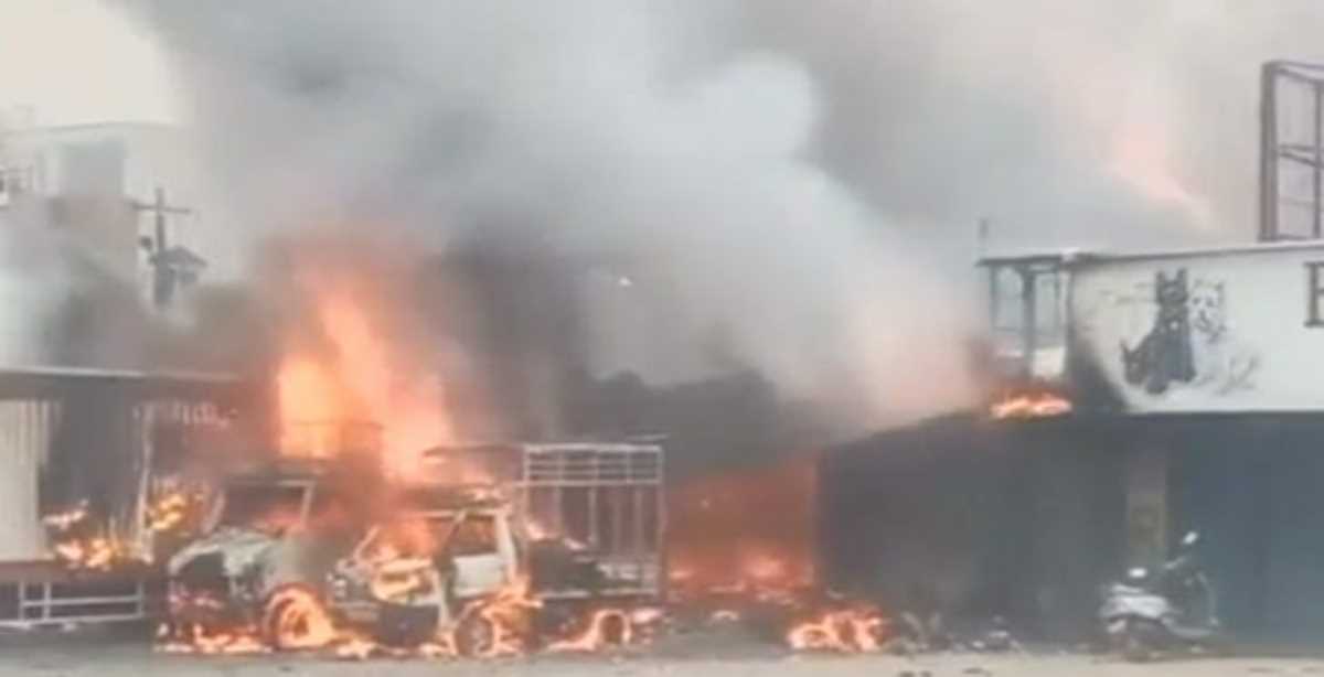 बेंगलुरु में पटाखा दुकान में लगी आग, 13 की मौत